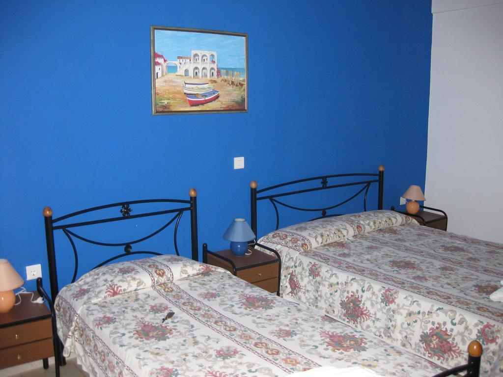 Calypso Hotel Lipsi Room photo